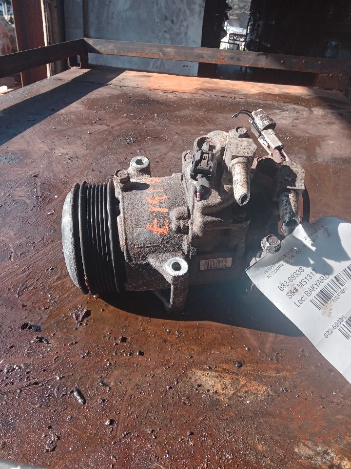 2013 SUBARU LEGACY 4cyl Gasoline 2.5 PZEV AC COMPRESSOR - 376597 — photo 1