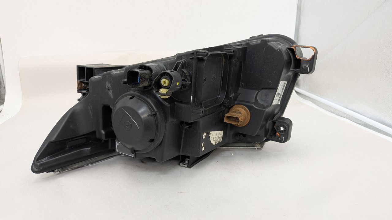 2014 FORD EDGE 6cyl Gasoline 3.5 Right HEADLAMP ASSEMBLY - 376604 — photo 4