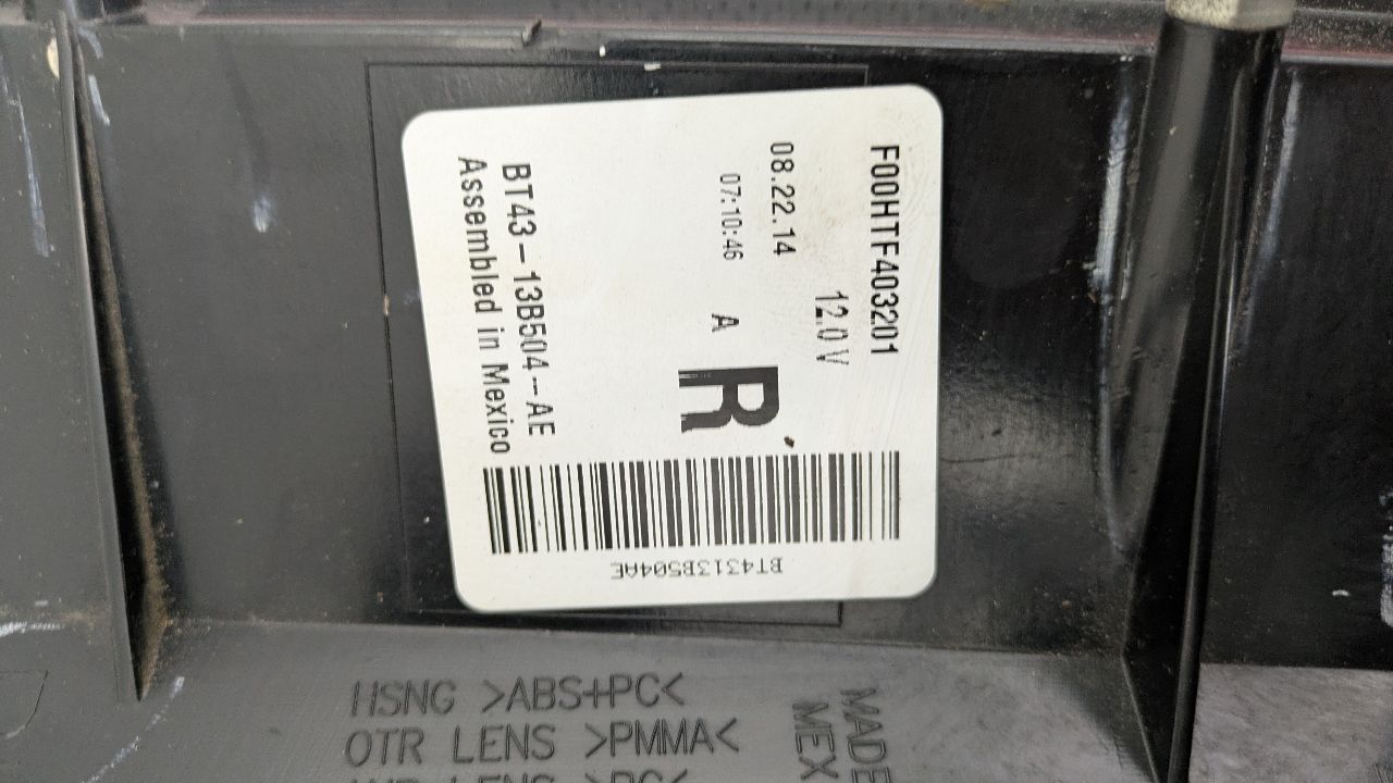 2014 FORD EDGE 6cyl Gasoline 3.5 Left TAIL LAMP - 376606 — photo 4