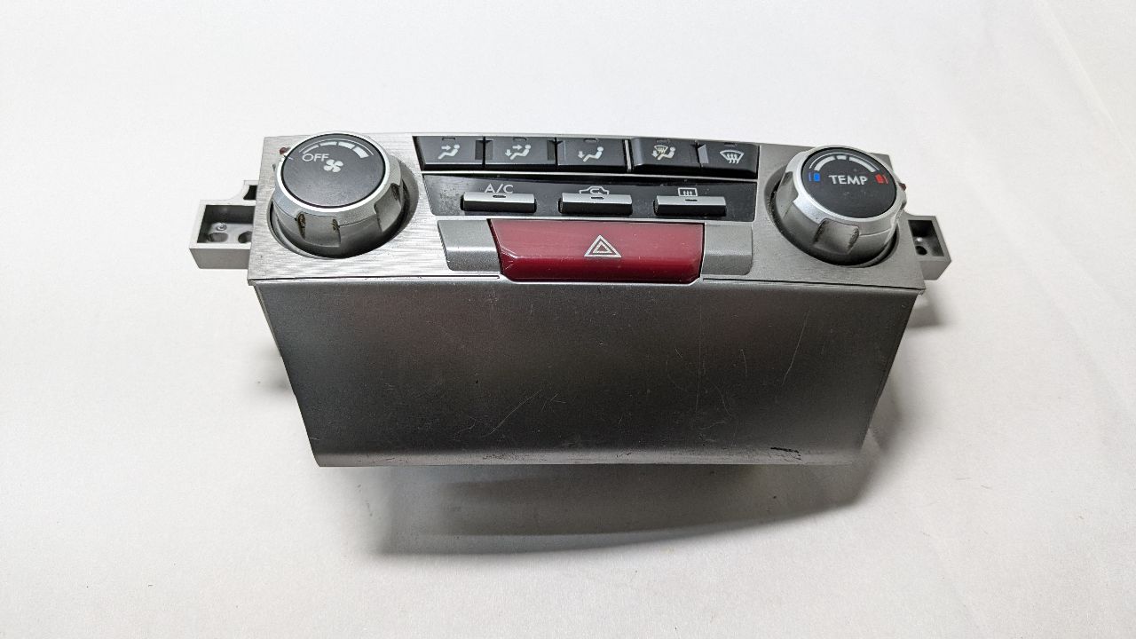 2013 SUBARU LEGACY 4cyl Gasoline 2.5 PZEV TEMP CONTROL - 376784 — photo 2