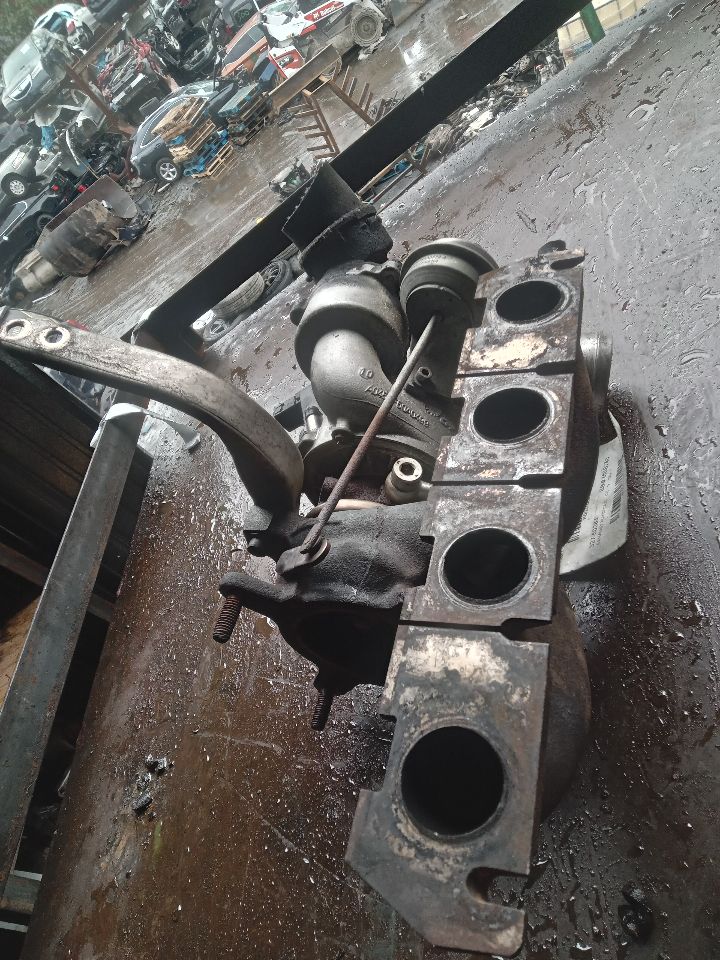 2011 VOLKSWAGEN TIGUAN 4cyl Gasoline Turbo 2.0 EXHAUST MANIFOLD - 376802