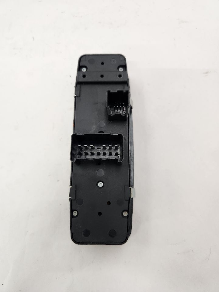 2015 DODGE JOURNEY 6cyl Gasoline 3.6 Front Door Switch - 376879 — photo 3