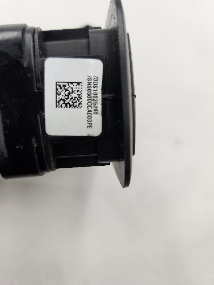 2015 DODGE JOURNEY 6cyl Gasoline 3.6 Front Door Switch - 376879 — photo 5