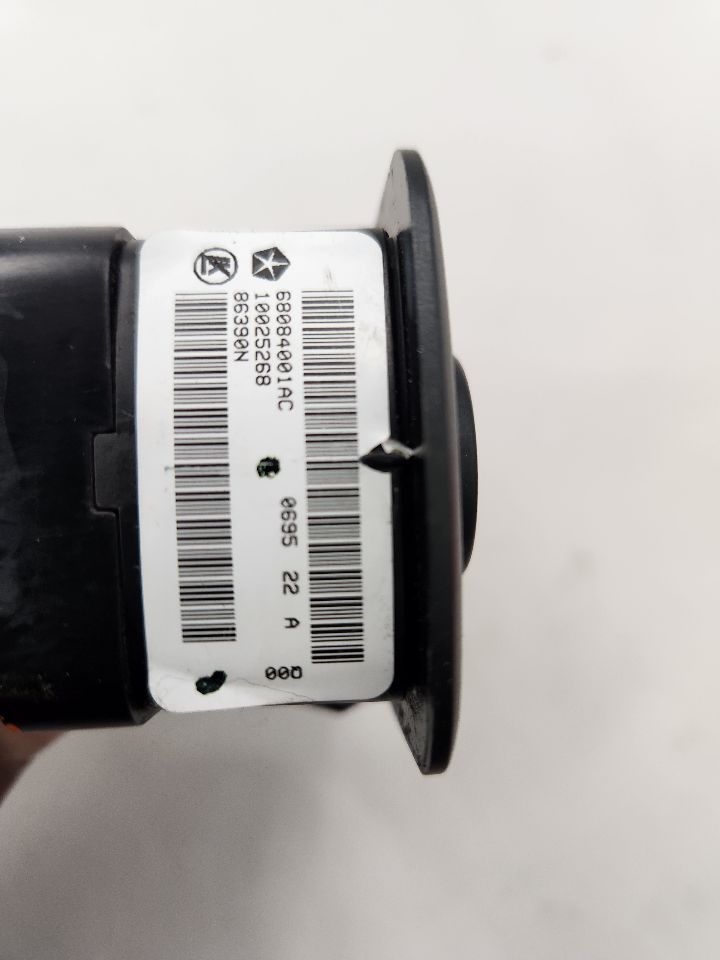 2015 DODGE JOURNEY 6cyl Gasoline 3.6 Front Door Switch - 376879 — photo 6