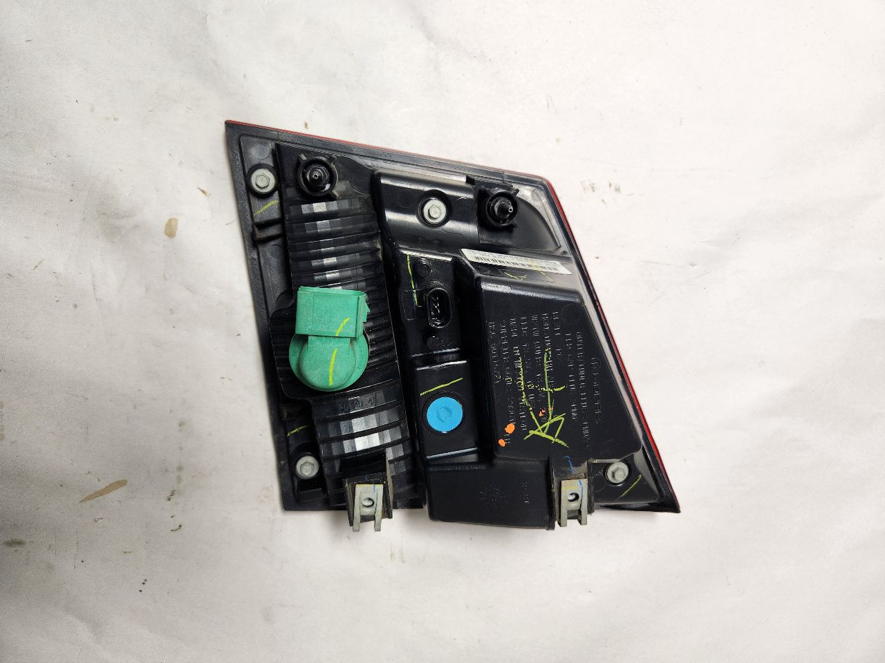 2015 DODGE JOURNEY 6cyl Gasoline 3.6 Left TAIL LAMP - 376885 — photo 2