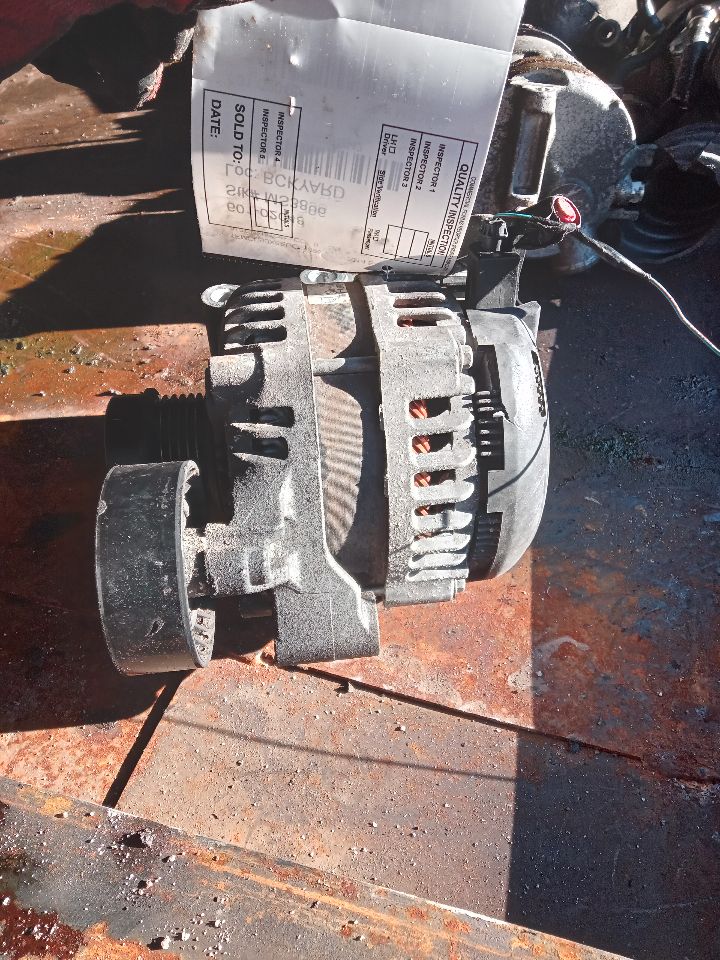 2014 FORD ESCAPE 4cyl 1.6 EcoBoost ALTERNATOR - 376942 — photo 1