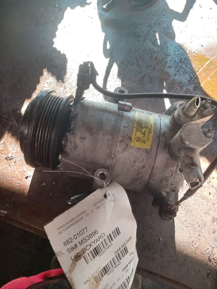 2014 FORD ESCAPE 4cyl 1.6 EcoBoost AC COMPRESSOR - 376943 — photo 1