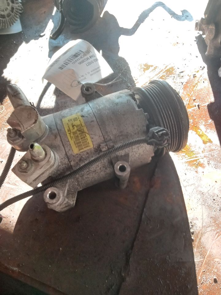 2014 FORD ESCAPE 4cyl 1.6 EcoBoost AC COMPRESSOR - 376943 — photo 2