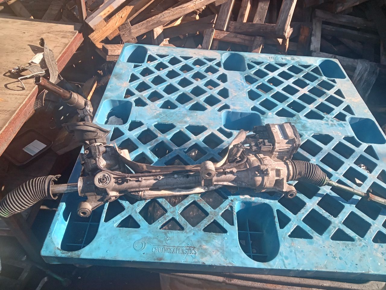 2014 FORD FOCUS 4cyl Gasoline 2.0 PZEV STEERING GEAR RACK - 377048 — photo 2