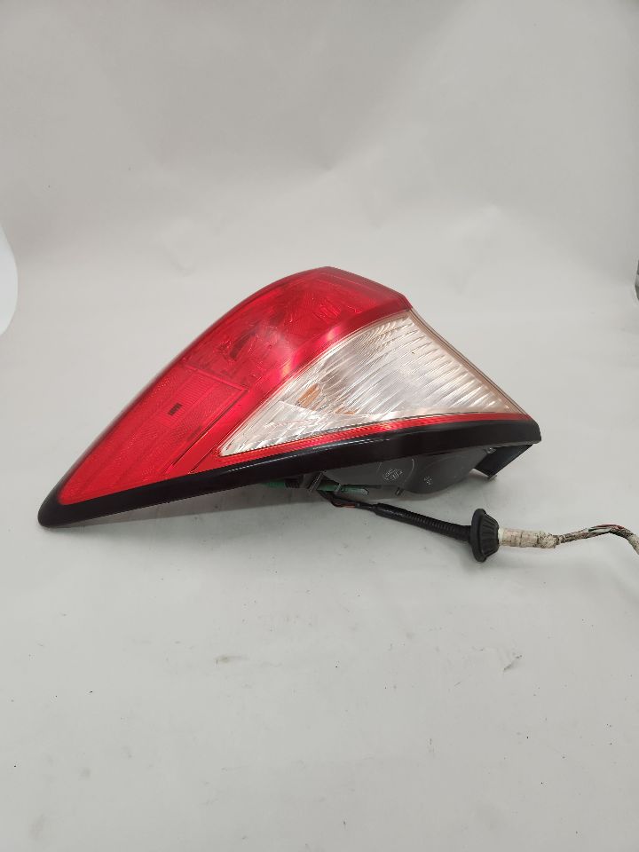 2018 HONDA HR-V 1.8L 4cyl Gasoline VVT Right TAIL LAMP - 377196
