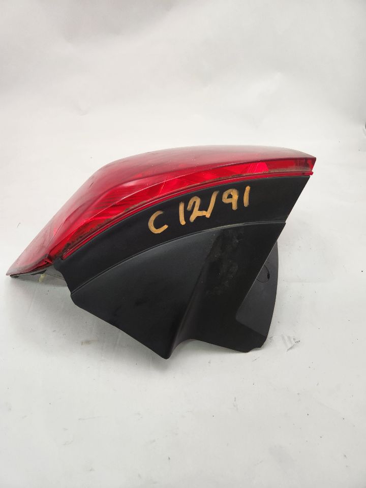 2008 ACURA RDX 2.3L 4cyl Turbo Gasoline Right TAIL LAMP - 377198
