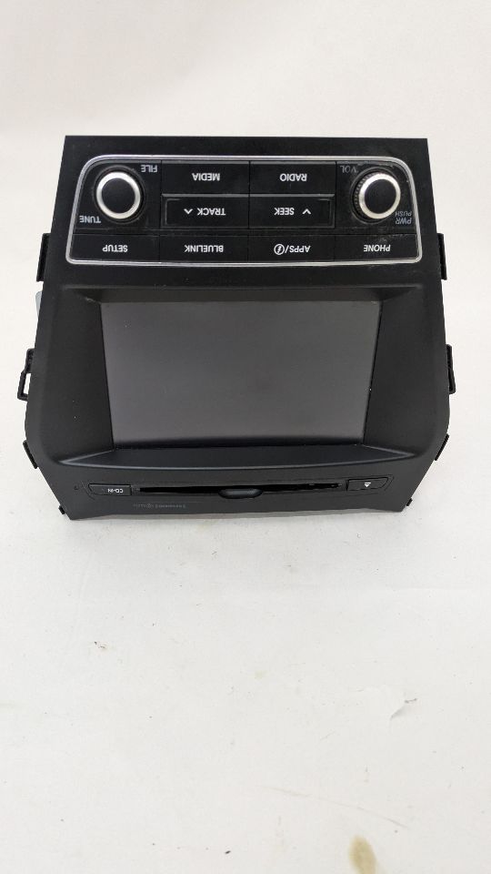 2017 HYUNDAI SANTA FE 4cyl Gasoline 2.4 Radio Audio - 377206
