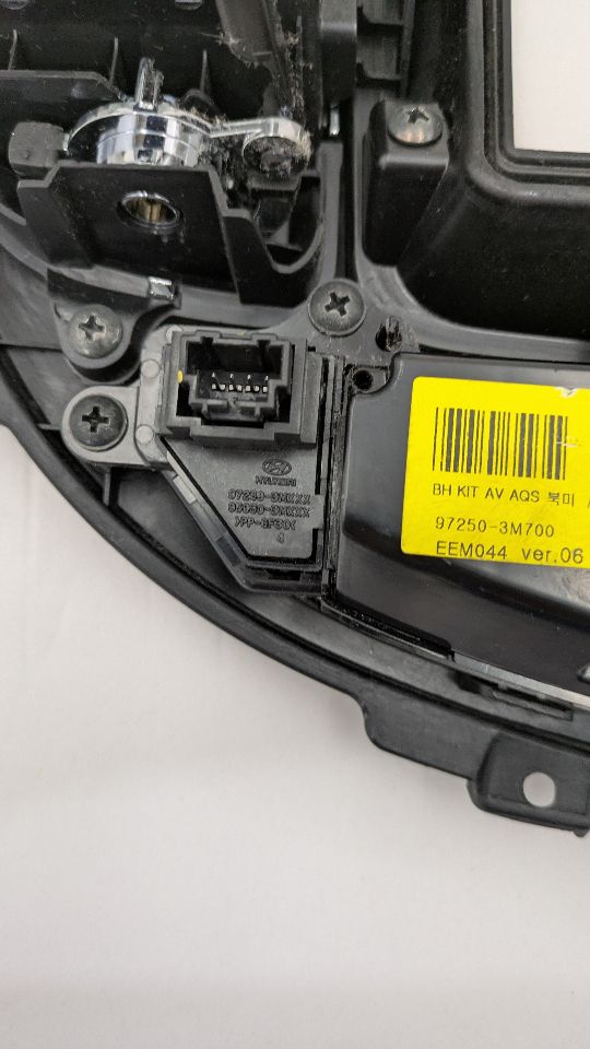 2009 HYUNDAI GENESIS 8cyl Gasoline 4.6 TEMP CONTROL - 377220 — photo 5