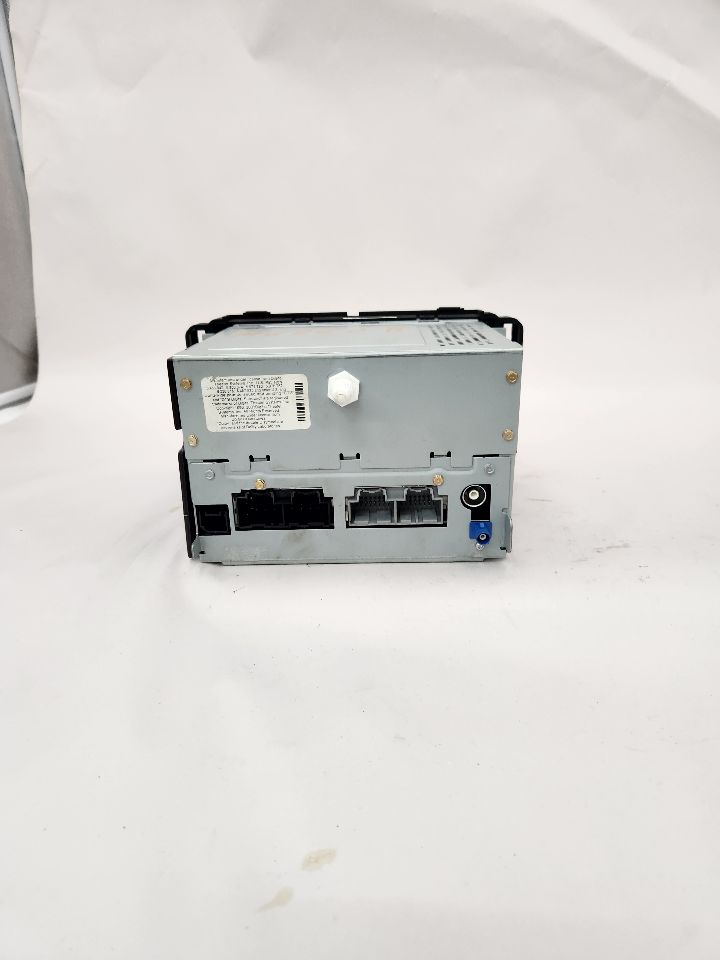 2012 GMC ACADIA 6cyl Gasoline 3.6 Radio Audio - 377240 — photo 4