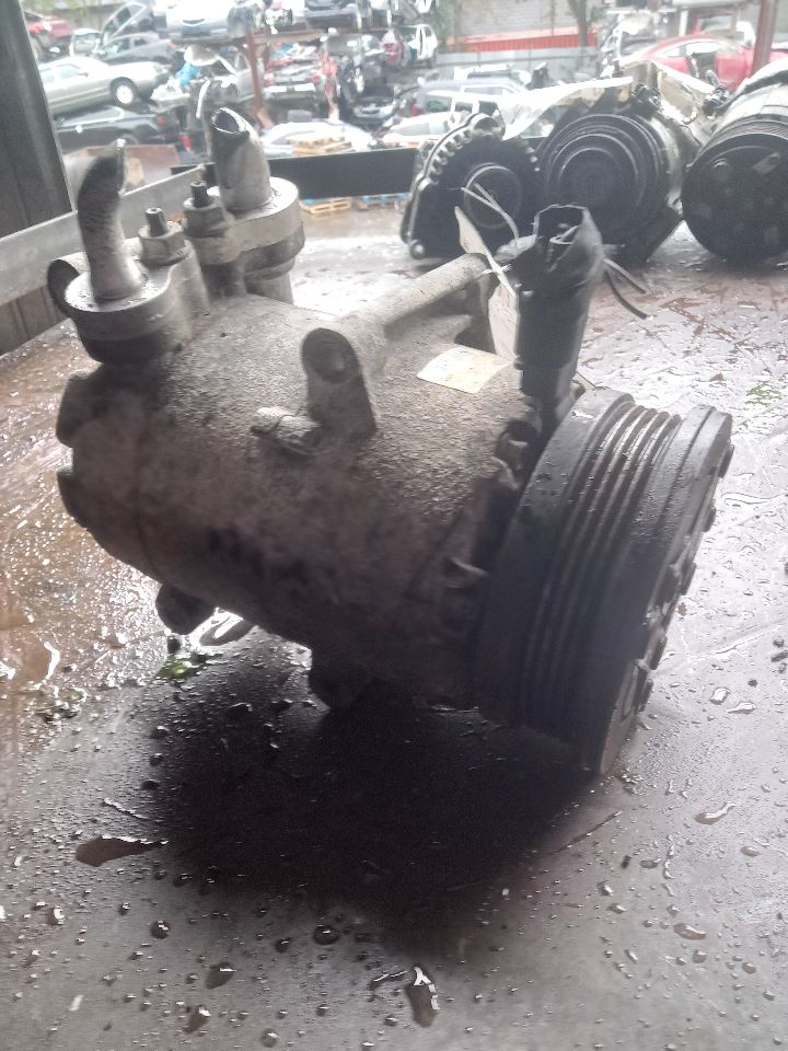 2012 FORD FOCUS 4cyl Gasoline 2.0 PZEV AC COMPRESSOR - 377321 — photo 1