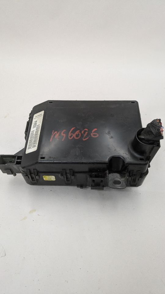 2012 DODGE CHARGER 6 cyl Gas Flex Fuel 3.6 Fuse Box, Engine - 377329