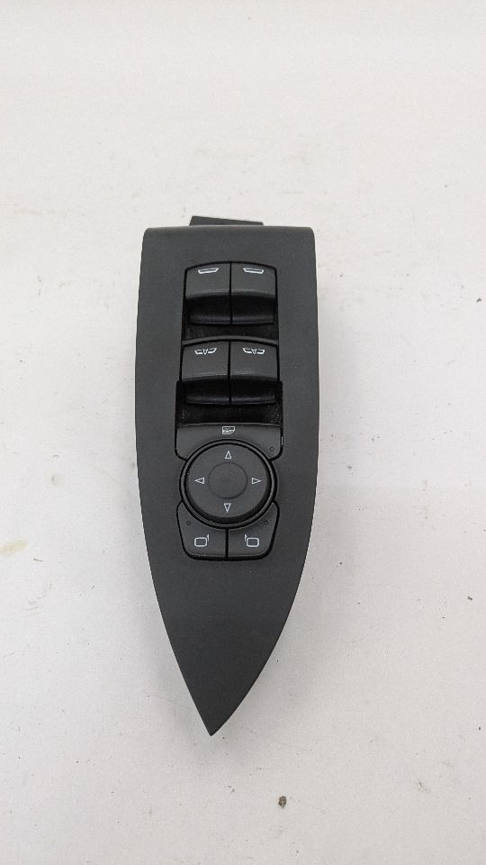 2018 BUICK REGAL Left Front Door Switch - 377334 — photo 1