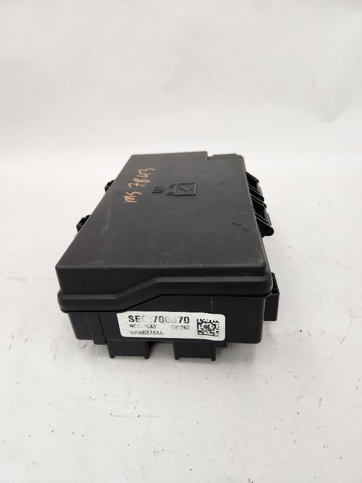 2022 DODGE DURANGO 3.6L 6cyl VVT Fuse Box, Engine - 377350 — photo 2