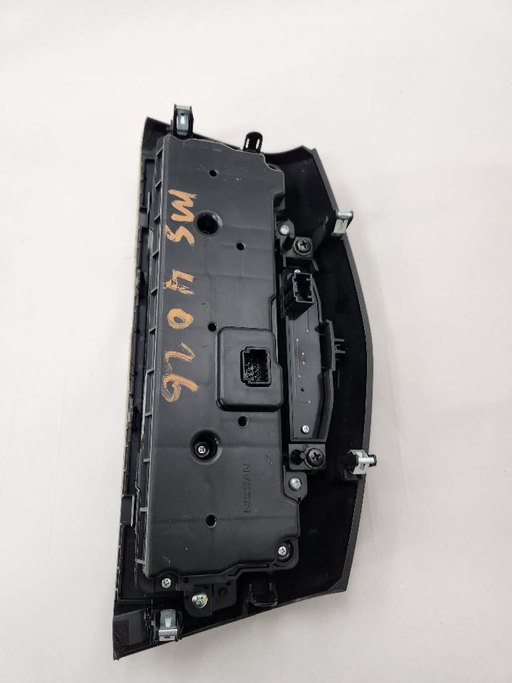 2017 NISSAN ROGUE 2.5L 4cyl Gasoline VVT TEMP CONTROL - 377364 — photo 2