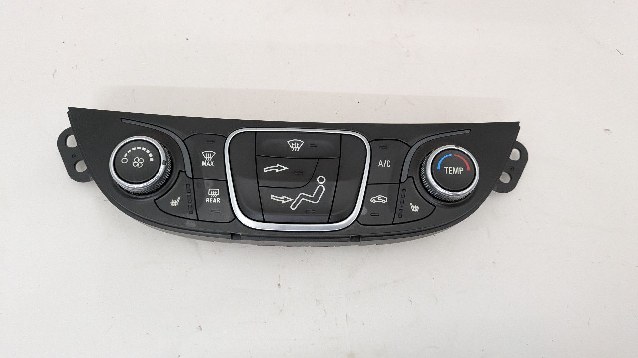 2018 CHEVROLET MALIBU 1.5L 4cyl Turbo Gasoline TEMP CONTROL - 377494