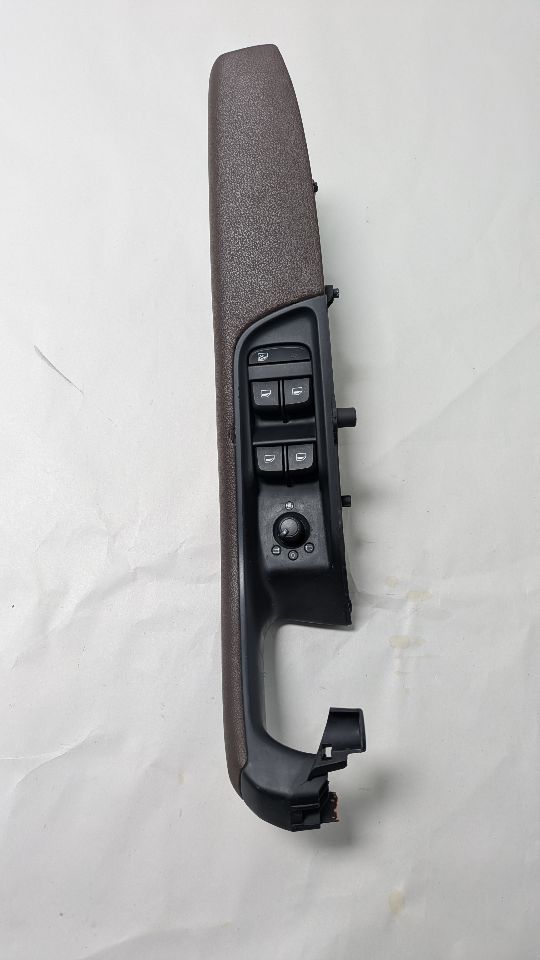 2015 AUDI A3 4cyl Gasoline Turbo 2.0 Left Front Door Switch - 377823
