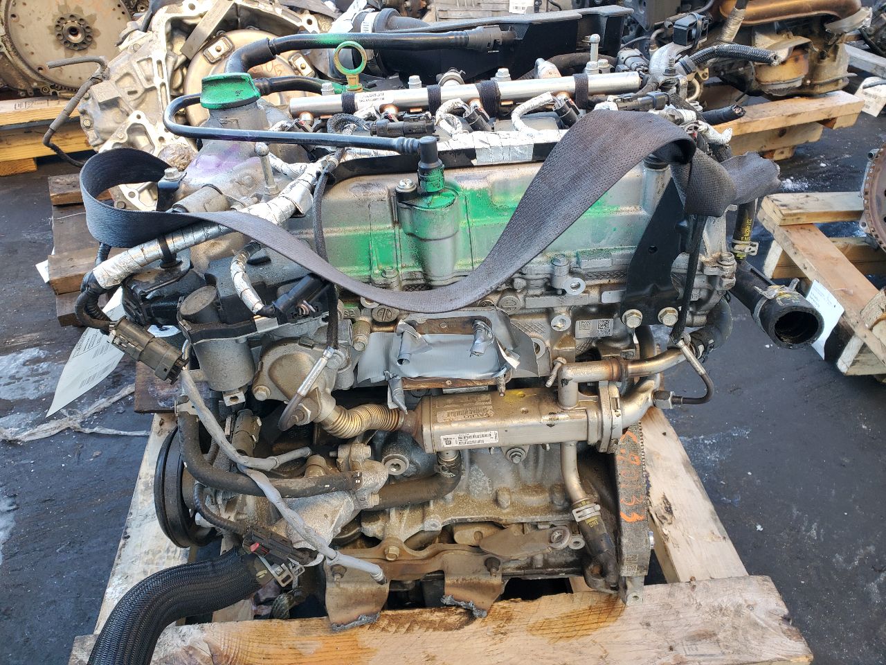 2017 CHEVROLET VOLT ENGINE ASSEMBLY - 377956 — photo 2