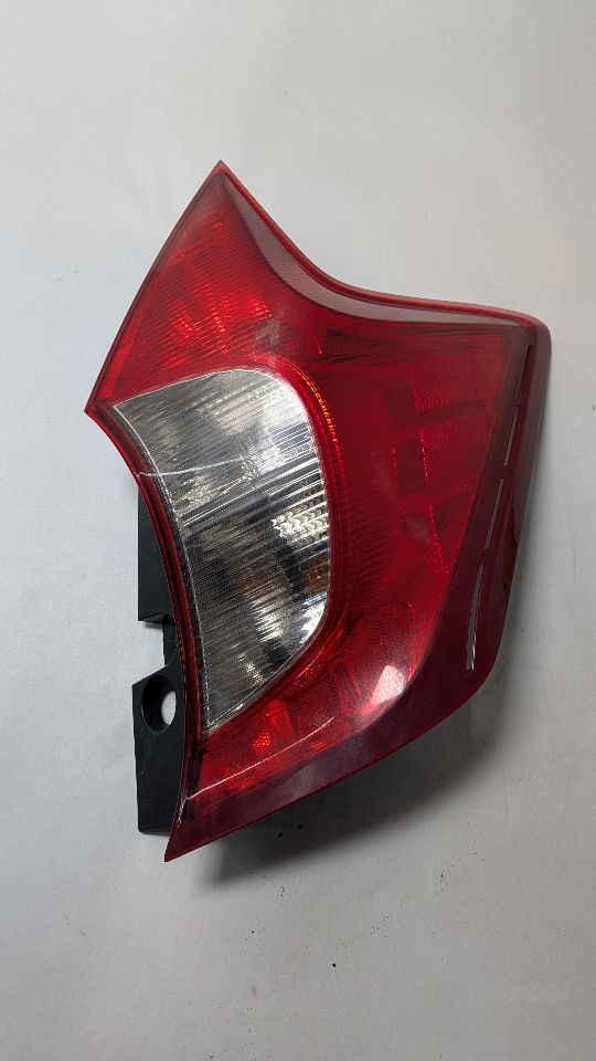 2019 NISSAN VERSA 1.6L 4cyl Gasoline VVT Right TAIL LAMP - 378013