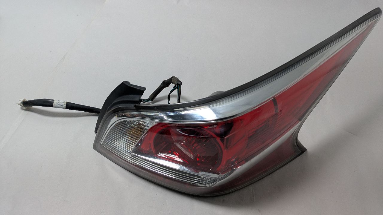 2014 NISSAN ALTIMA 4cyl Gasoline 2.5 DOHC Right TAIL LAMP - 378210