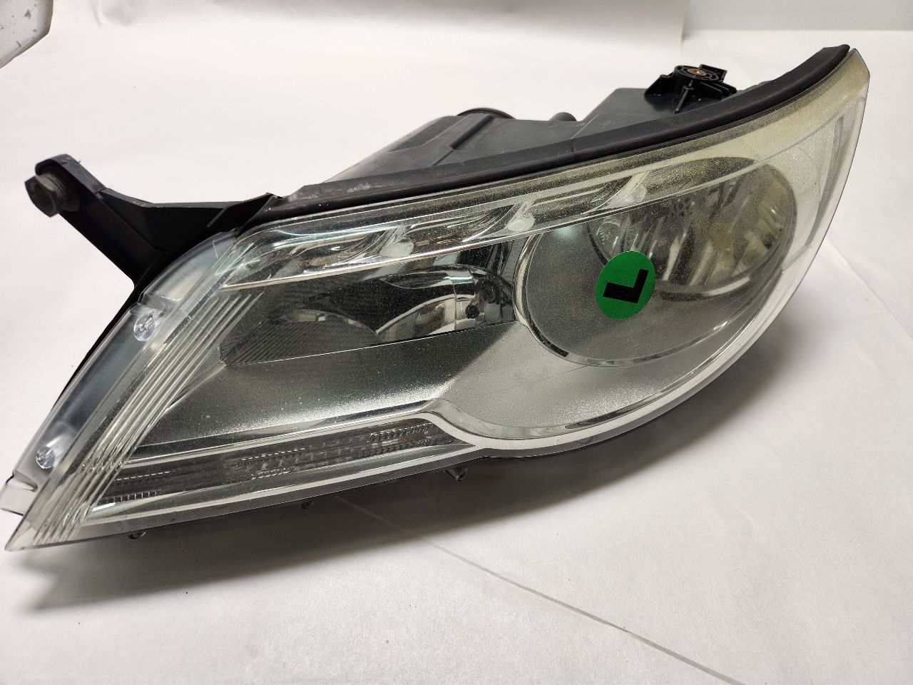 2009 VOLKSWAGEN TIGUAN 4cyl Gasoline Turbo 2.0 Left HEADLAMP ASSEMBLY - 378224
