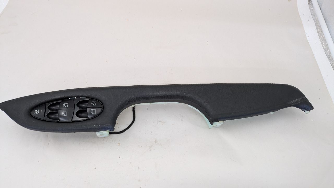 2009 MERCEDES-BENZ E-CLASS 6cyl Gasoline 3.5 Left Front Door Switch - 378416
