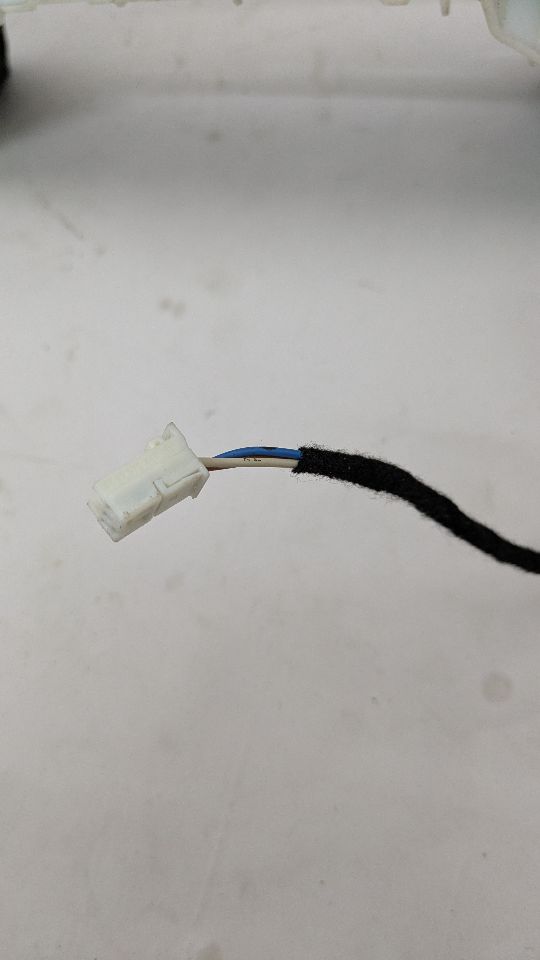 2009 MERCEDES-BENZ E-CLASS 6cyl Gasoline 3.5 Left Front Door Switch - 378416 — photo 6