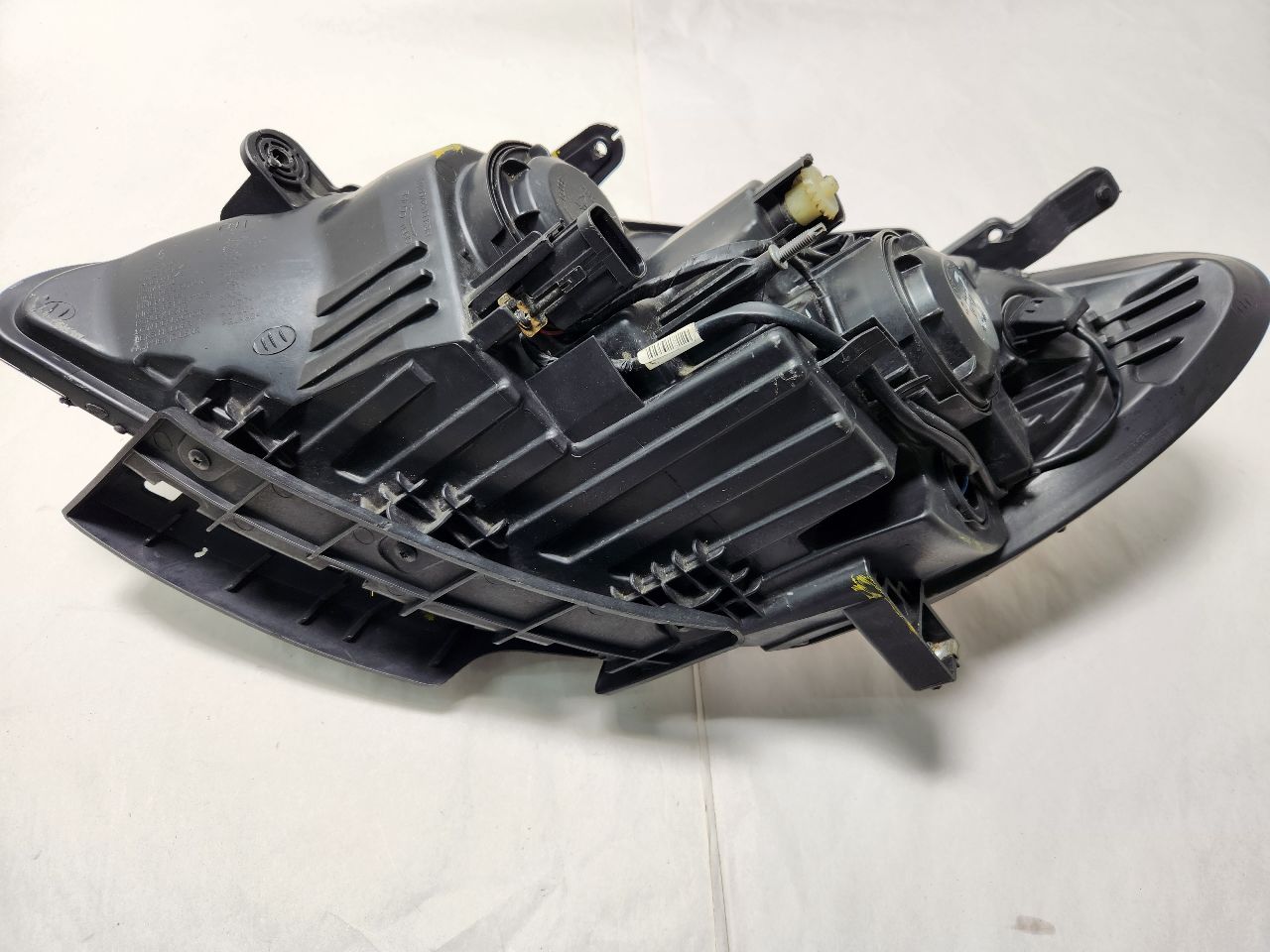 2016 BUICK ENCORE 4cyl Gasoline Turbo 1.4 Right HEADLAMP ASSEMBLY - 378870 — photo 7