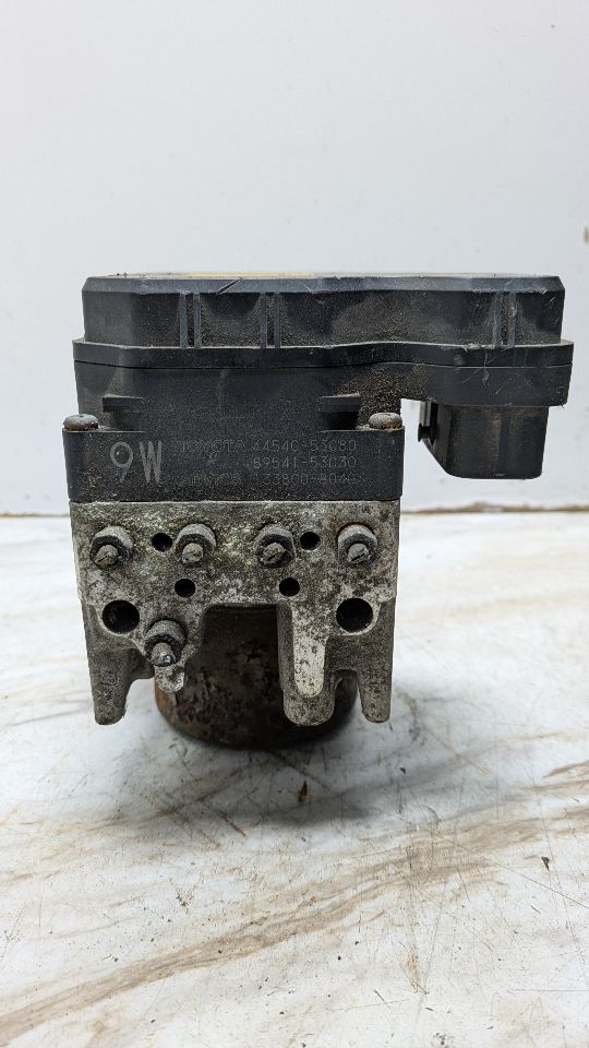 2006 LEXUS IS250 6cyl Gasoline 2.5 Anti-lock Brake Pts - 378902