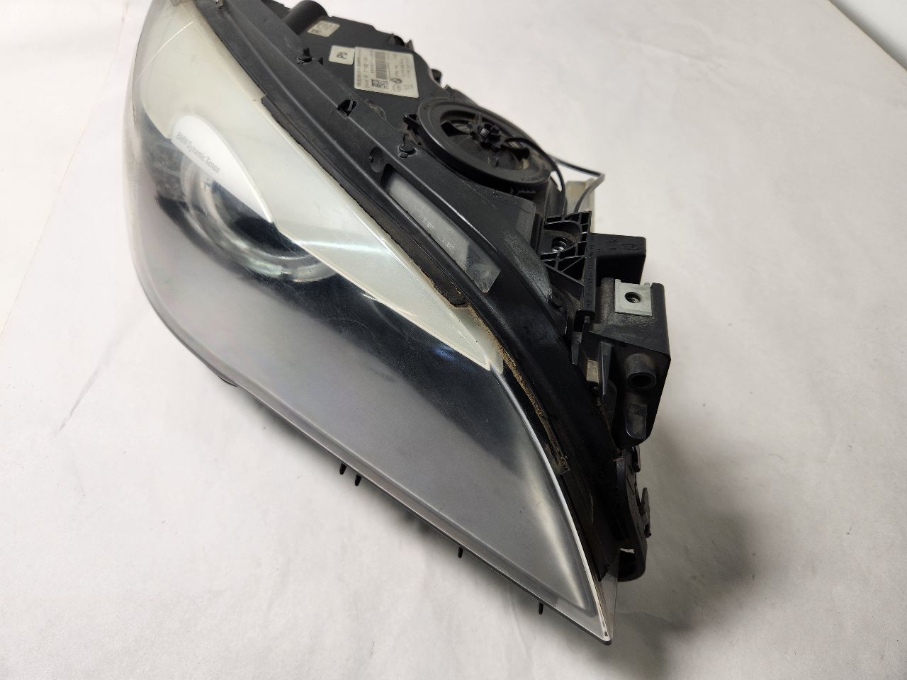 2010 BMW 750i 8cyl Gasoline Turbo 4.4 Right HEADLAMP ASSEMBLY - 378940 — photo 3