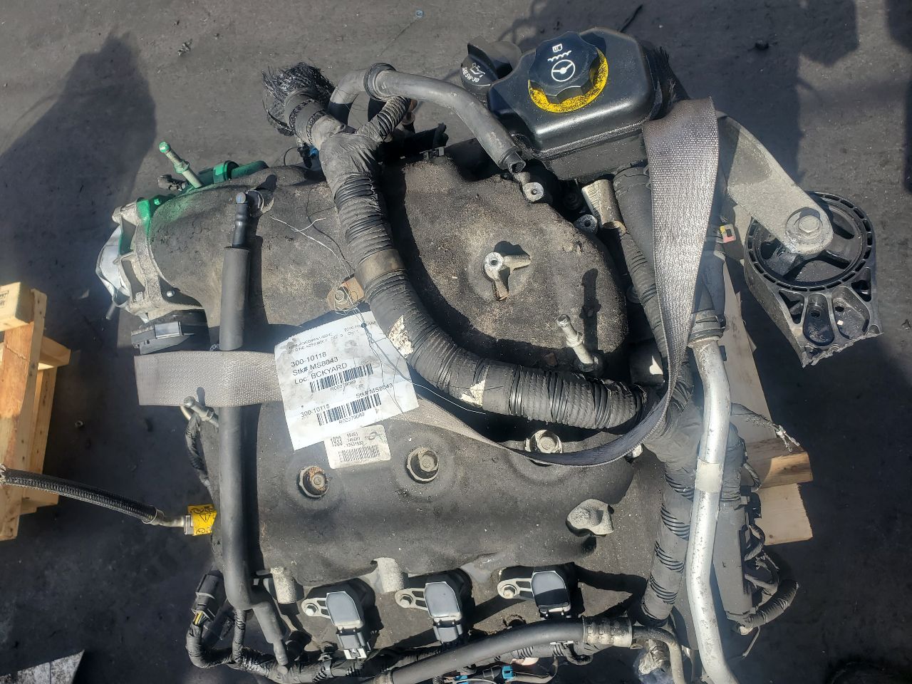 2010 CHEVROLET TRAVERSE 6cyl Gasoline 3.6 ENGINE ASSEMBLY - 379089 — photo 5