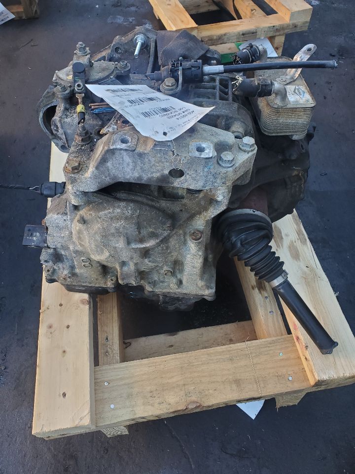 2014 VOLKSWAGEN JETTA 4cyl Gasoline Turbo 1.8 Transmiss,Transaxle - 379237
