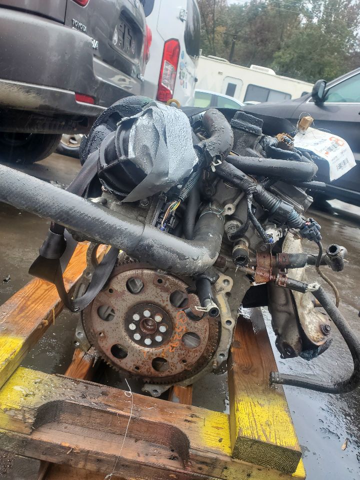 2005 TOYOTA COROLLA 4cyl Gasoline 1.8 ENGINE ASSEMBLY - 379352
