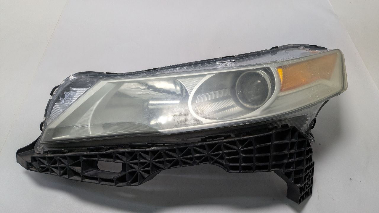 2010 ACURA TL 3.7L 6cyl Gasoline VVT Left HEADLAMP ASSEMBLY - 379569
