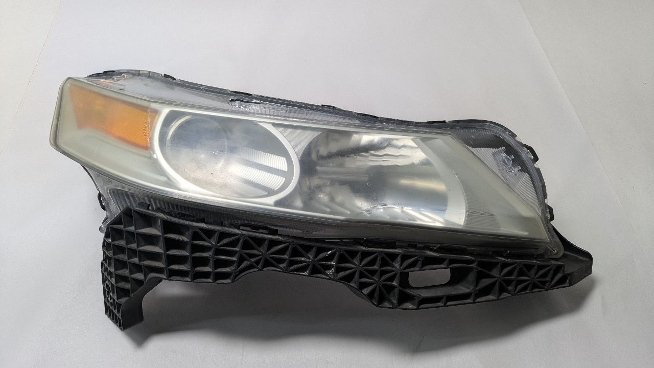 2010 ACURA TL 3.7L 6cyl Gasoline VVT Right HEADLAMP ASSEMBLY - 379570