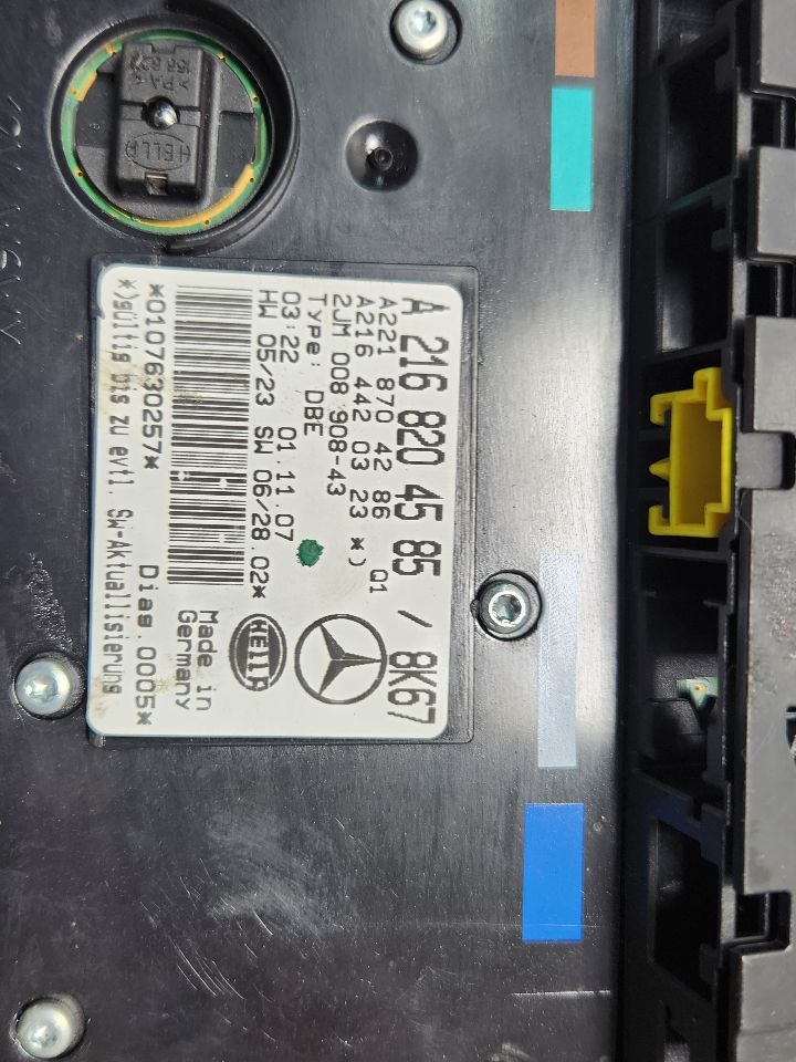 2008 MERCEDES-BENZ S-CLASS 8cyl Gasoline 5.5 Console, Front - 379794 — photo 4