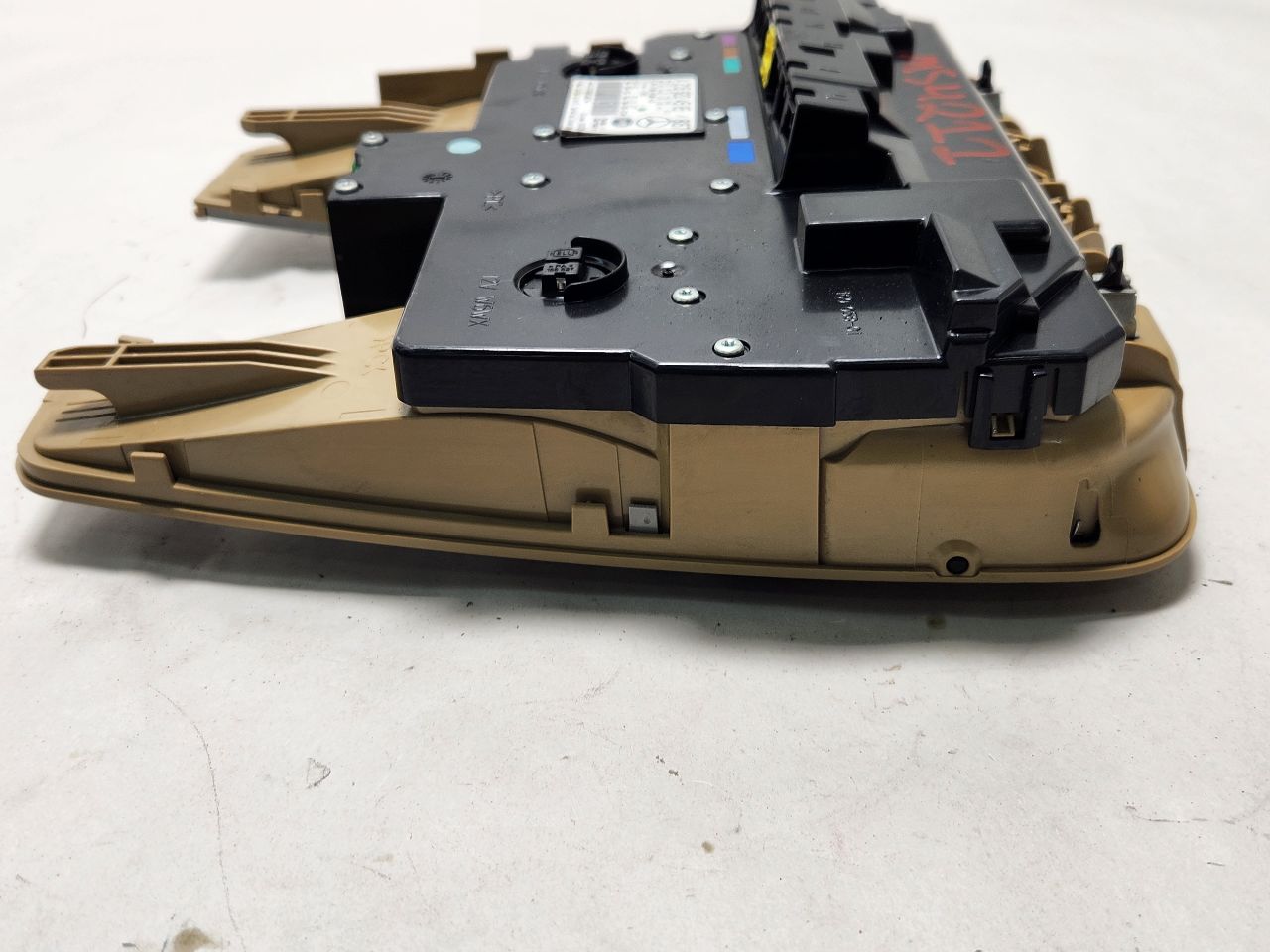 2008 MERCEDES-BENZ S-CLASS 8cyl Gasoline 5.5 Console, Front - 379794 — photo 6