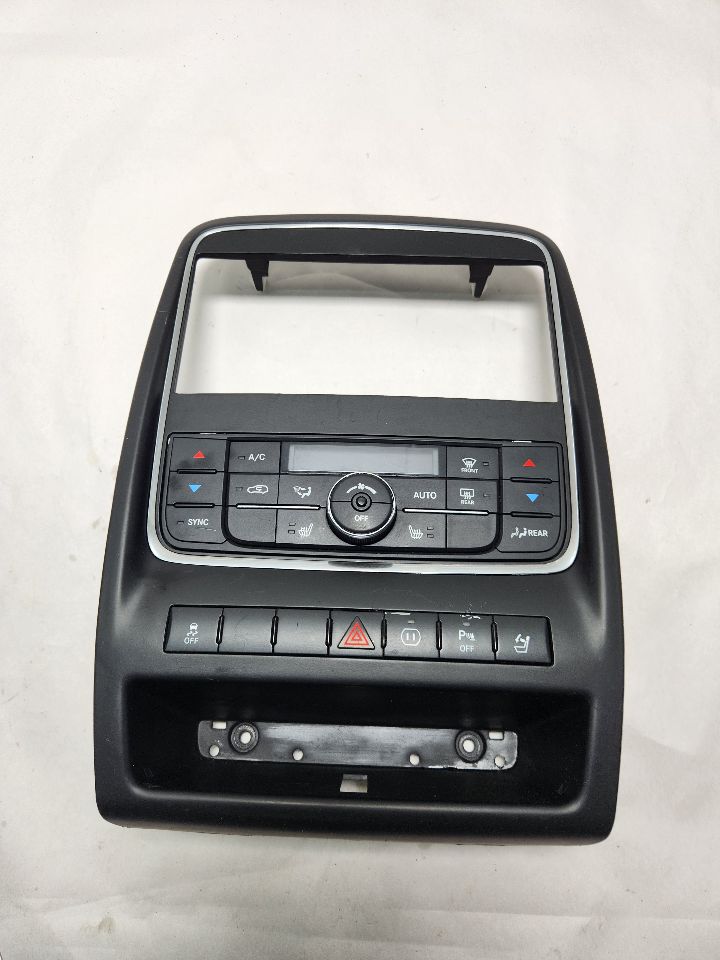 2012 DODGE DURANGO 6cyl Gasoline 3.6 TEMP CONTROL - 379815 — photo 1