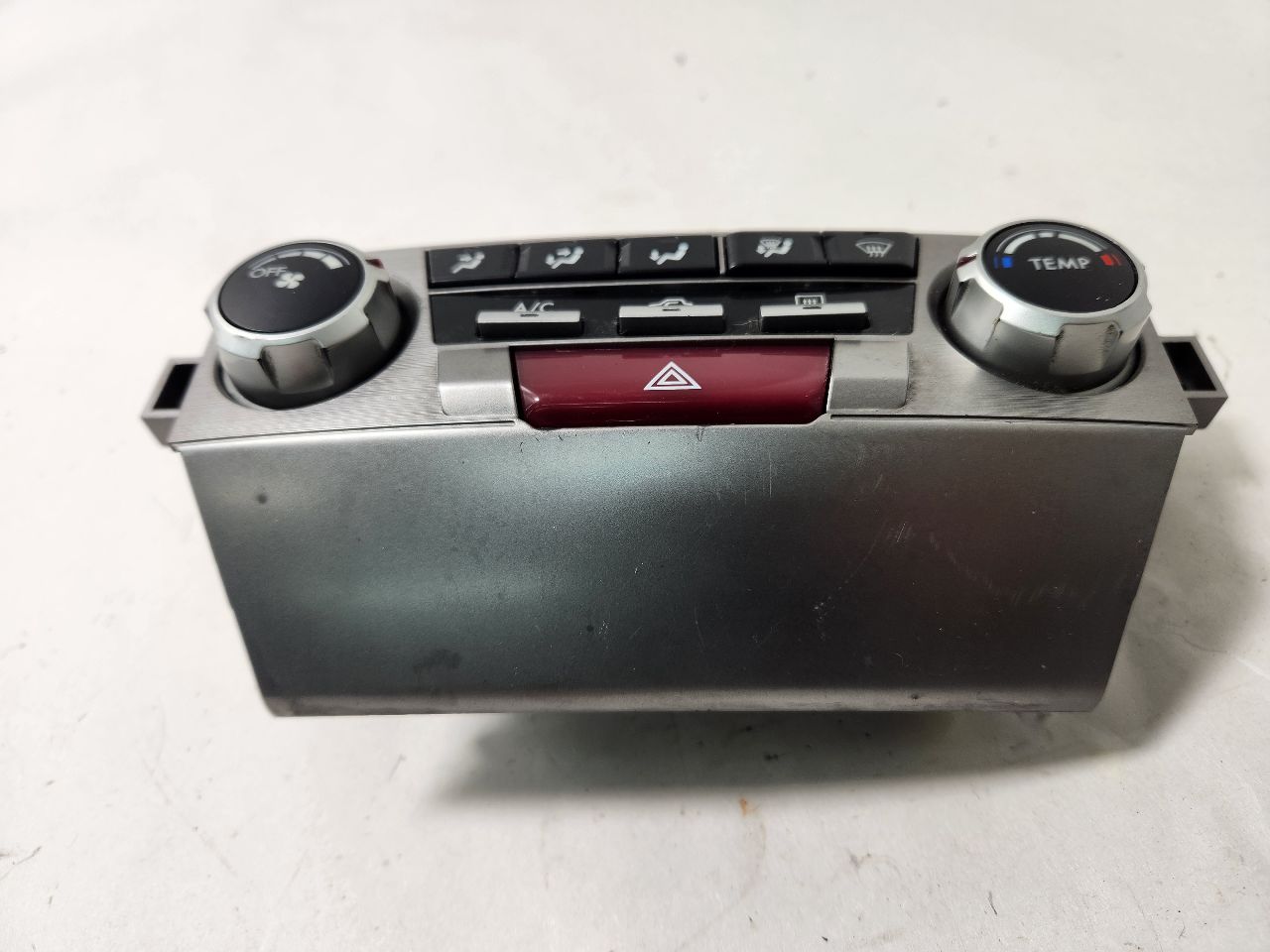 2012 SUBARU LEGACY 6cyl Gasoline 3.6 TEMP CONTROL - 379986 — photo 2