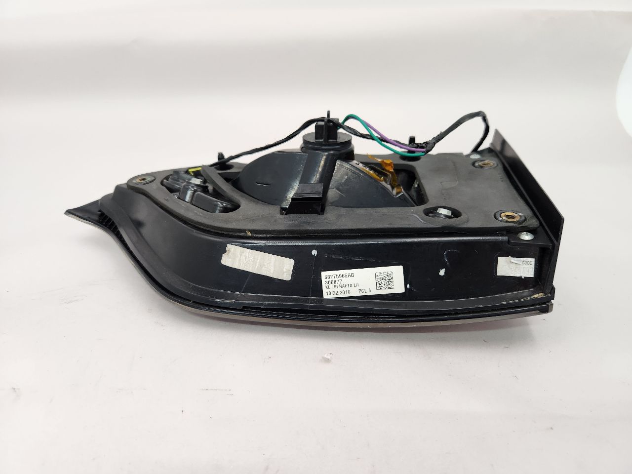 2019 JEEP CHEROKEE 3.2L 6cyl VVT Right TAIL LAMP - 380180 — photo 4