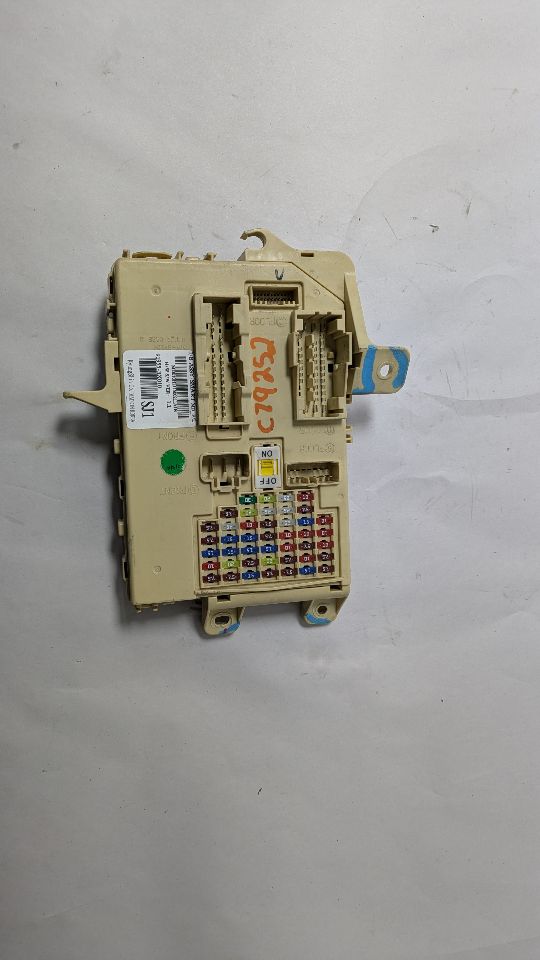 2016 HYUNDAI ELANTRA 4cyl Gasoline 1.8 Fuse Box, Engine - 380348