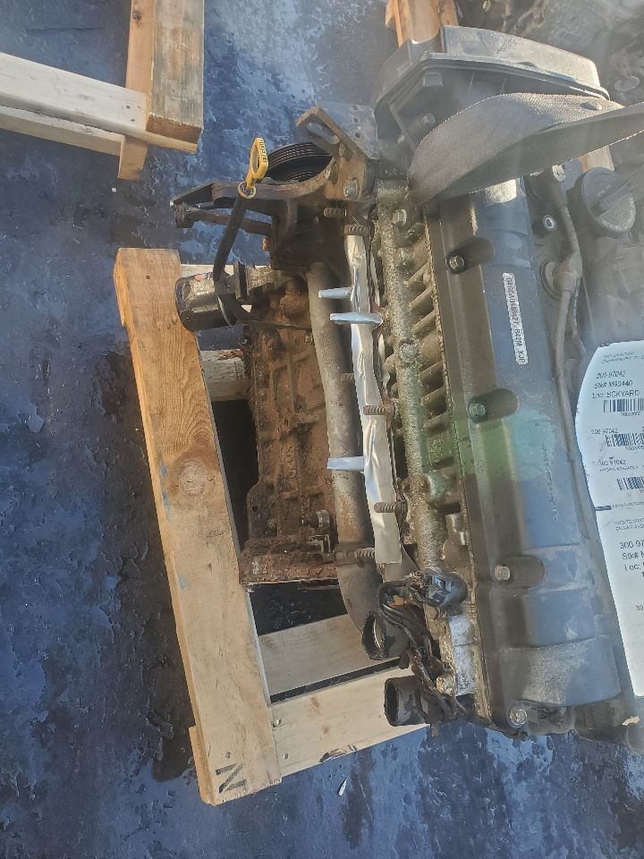 2010 KIA SOUL 4cyl Gasoline 2.0 ENGINE ASSEMBLY - 380561 — photo 2