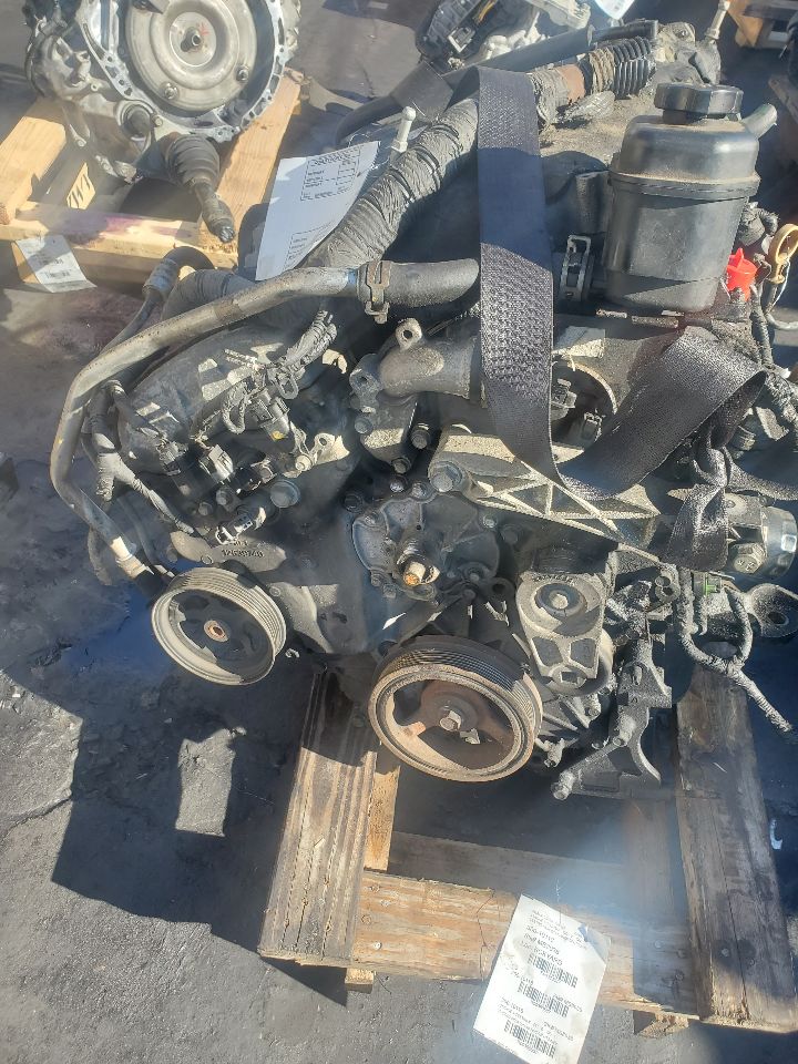 2010 BUICK ENCLAVE 6cyl Gasoline 3.6 ENGINE ASSEMBLY - 380587