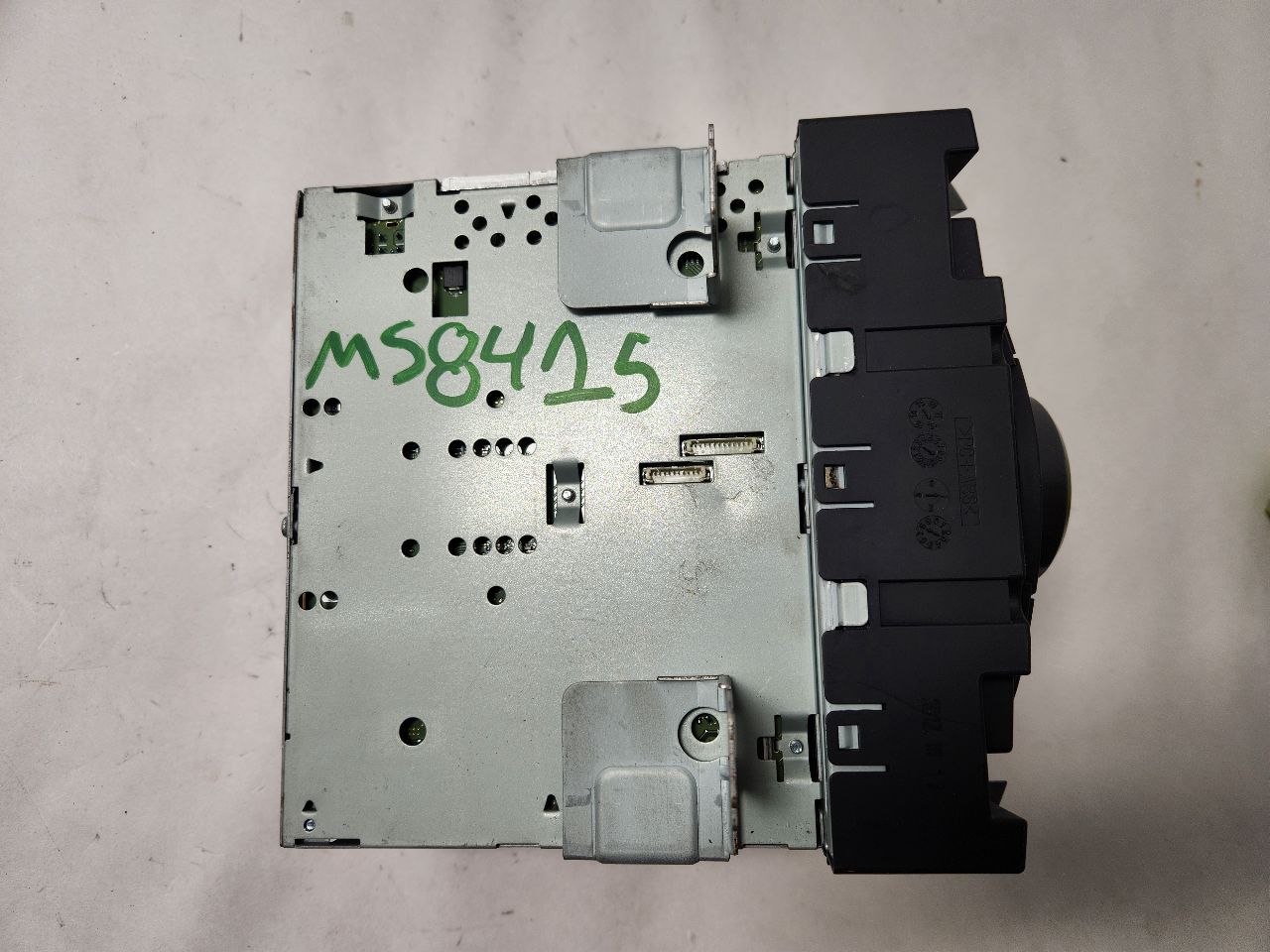 2013 HYUNDAI AZERA 6cyl Gasoline 3.3 Radio Audio - 380784 — photo 6