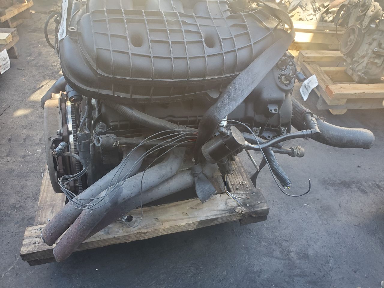 2012 FORD MUSTANG 6cyl Gasoline 3.7 ENGINE ASSEMBLY - 381058 — photo 2