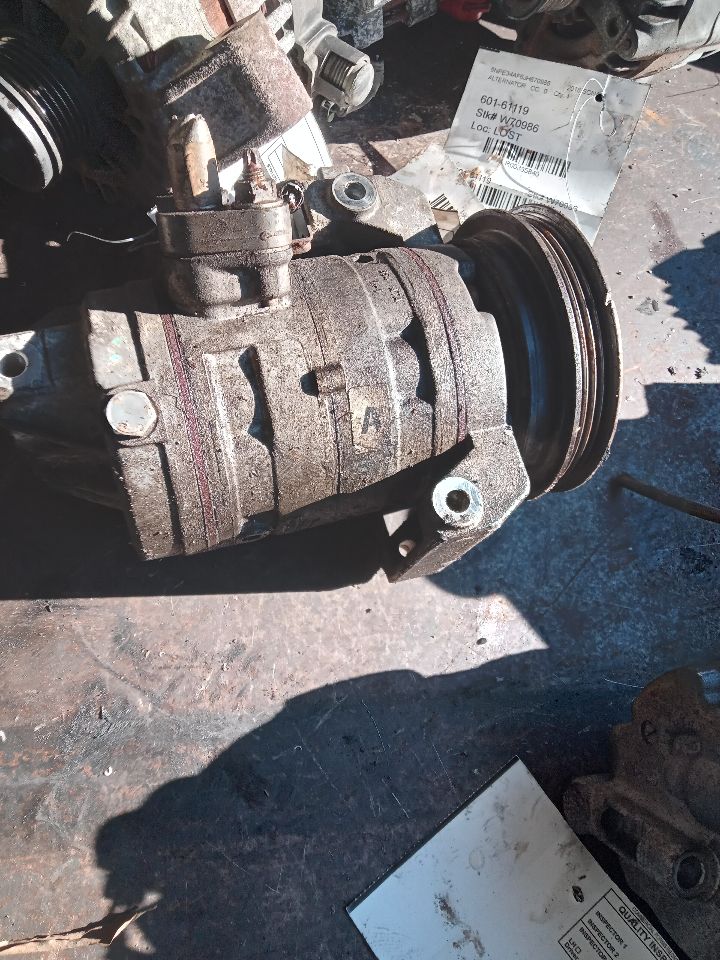 2012 FORD MUSTANG 6cyl Gasoline 3.7 AC COMPRESSOR - 381061